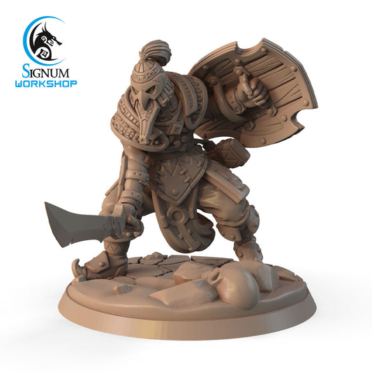 A detailed 3D printed miniature of an immortal with a sword, Signum Workshop - 3d Print, stands on a rocky base. The figure appears ready for battle, perfect for Dungeons and Dragons campaigns. The logo of "Signum Workshop" is visible in the top left corner.