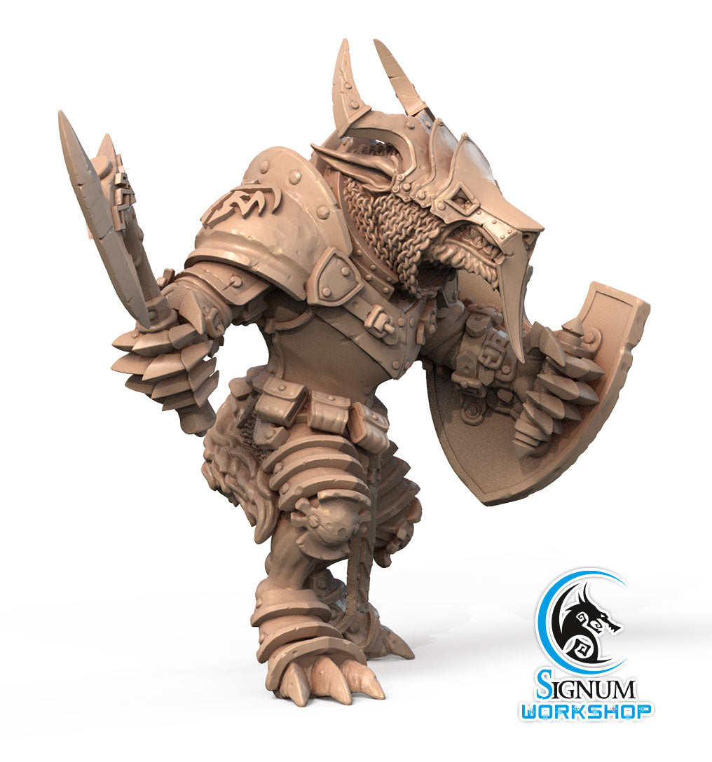 A detailed 3D printed miniature figurine of Roar Ironsides - Signum Workshop - 3d Print, an armored rat warrior holding a sword and shield. The figure, perfect for Dungeons and Dragons, is intricately designed with ornate armor pieces and features a fierce expression. The image includes the Signum Workshop logo in the bottom right corner.